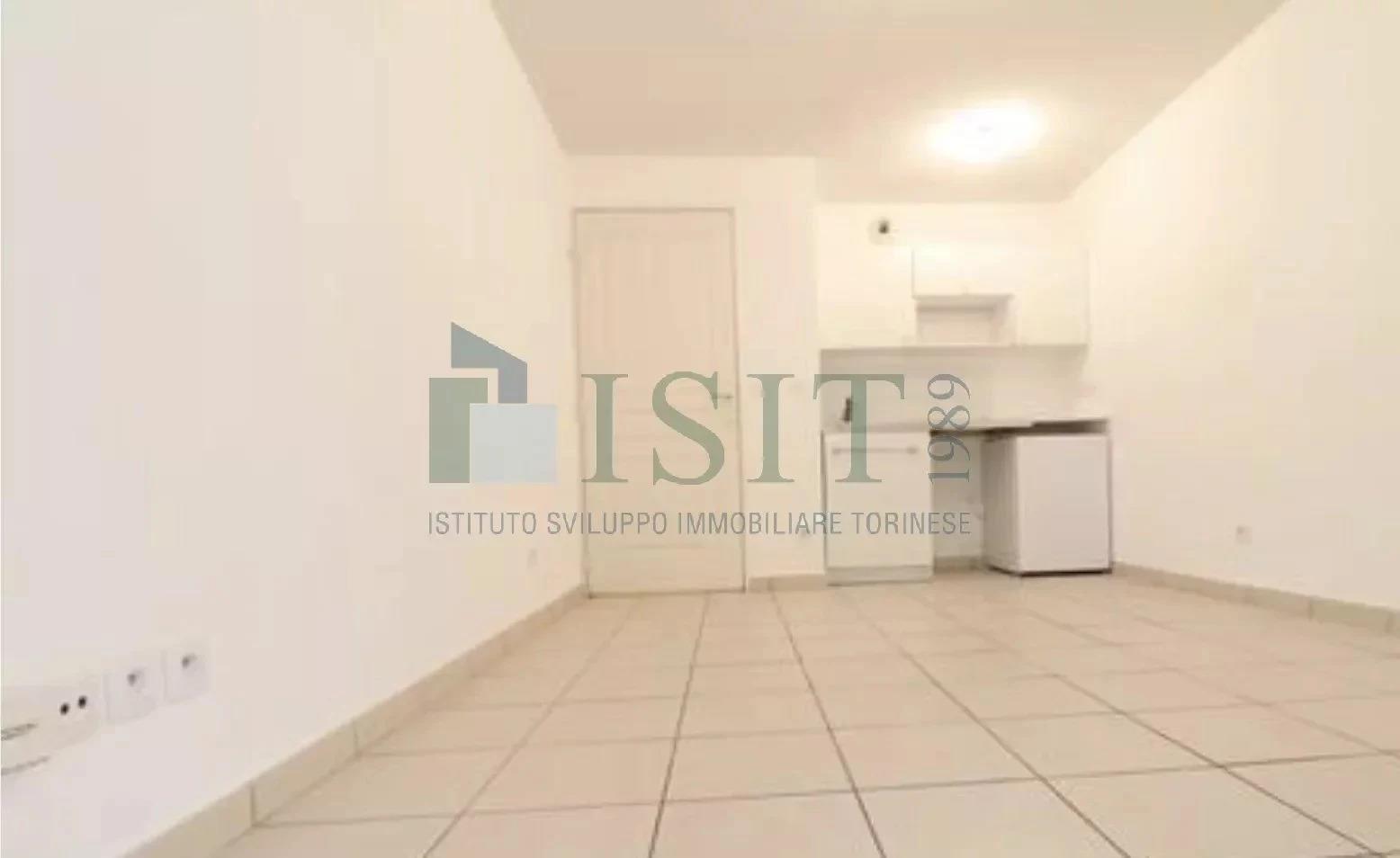 Appartement à louer, 18m², Nice