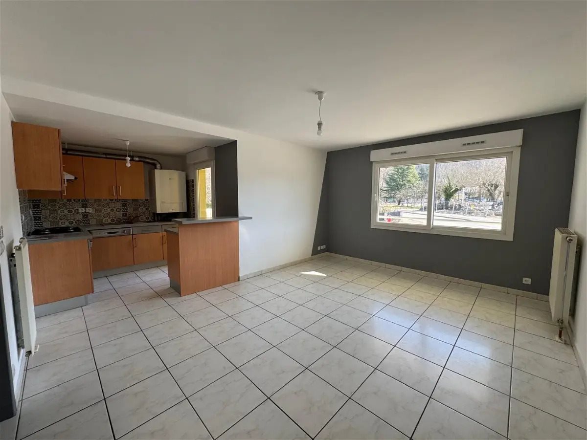 Appartement à louer, 46m², Challes-les-Eaux