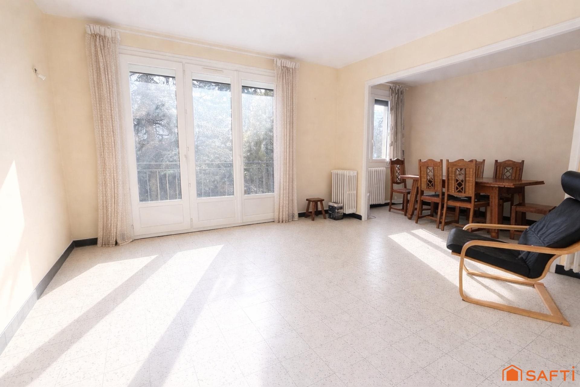 Maison à vendre, 90m², Vrigny