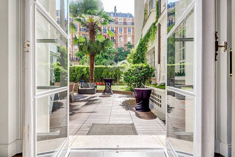 Appartement à louer, 300m², Paris 16ème