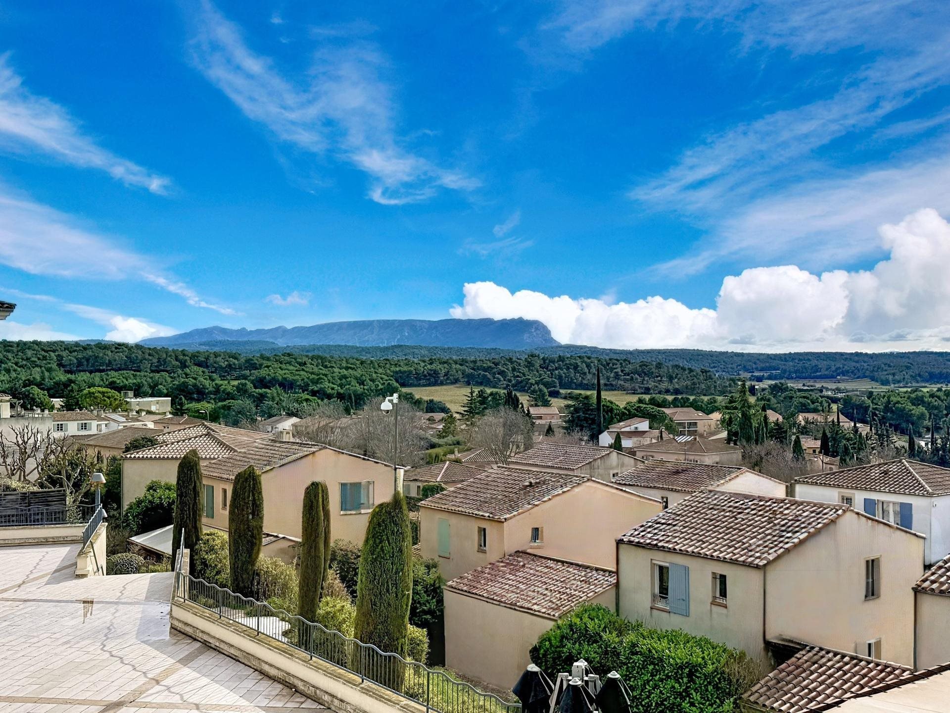 Appartement à vendre, 66m², Venelles