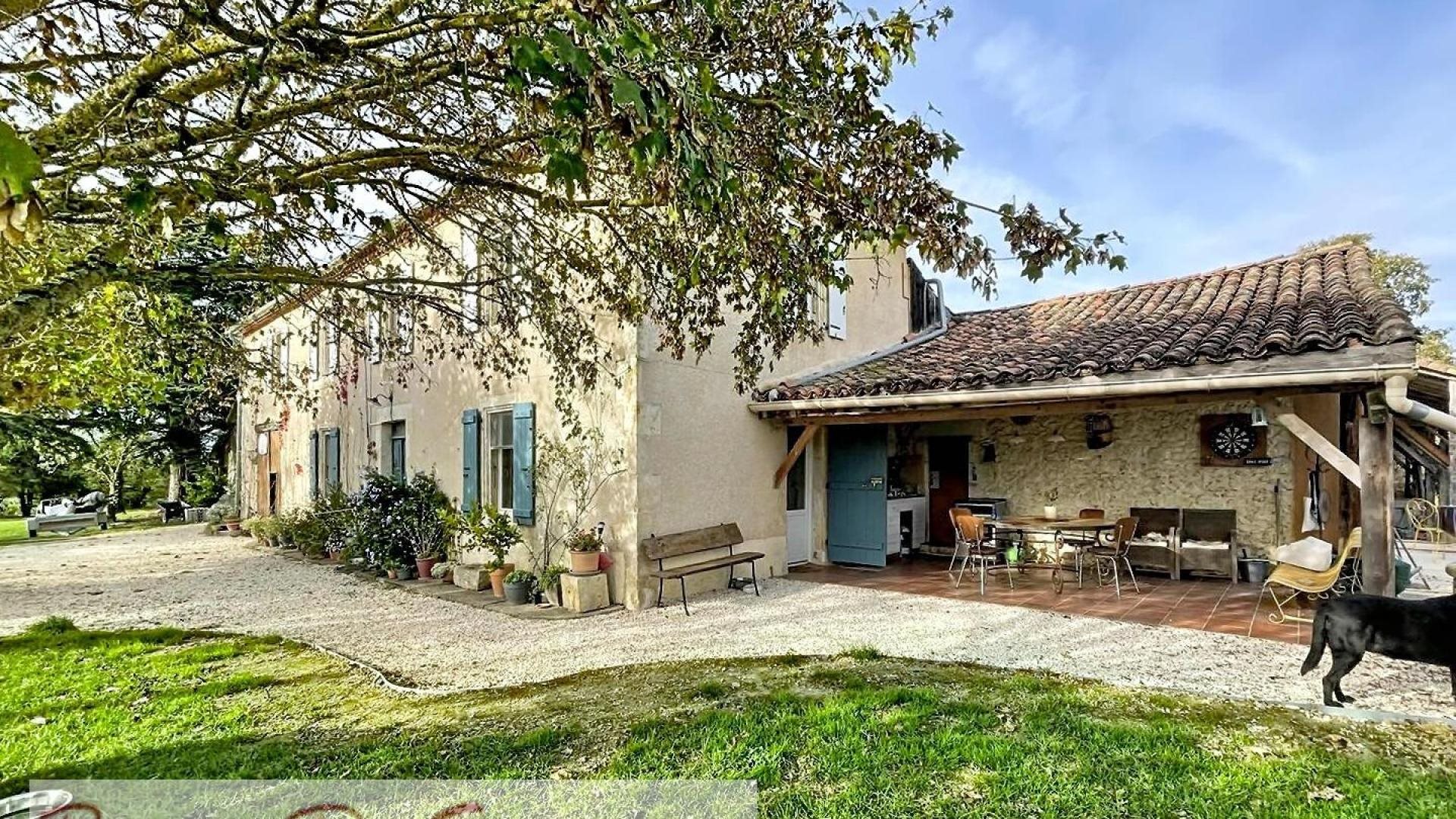 Proche Condom - Maison de campagne secteur Castera-Verduzan sur
