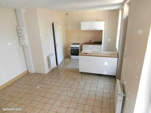 Appartement à louer, 45m², Erôme