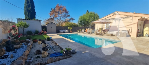 Maison Villecroze 4 pièces 110m² sur 1000m² de terrain , piscine et pool house