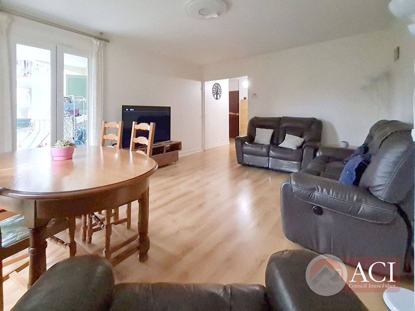 Appartement à vendre, 81m², Groslay