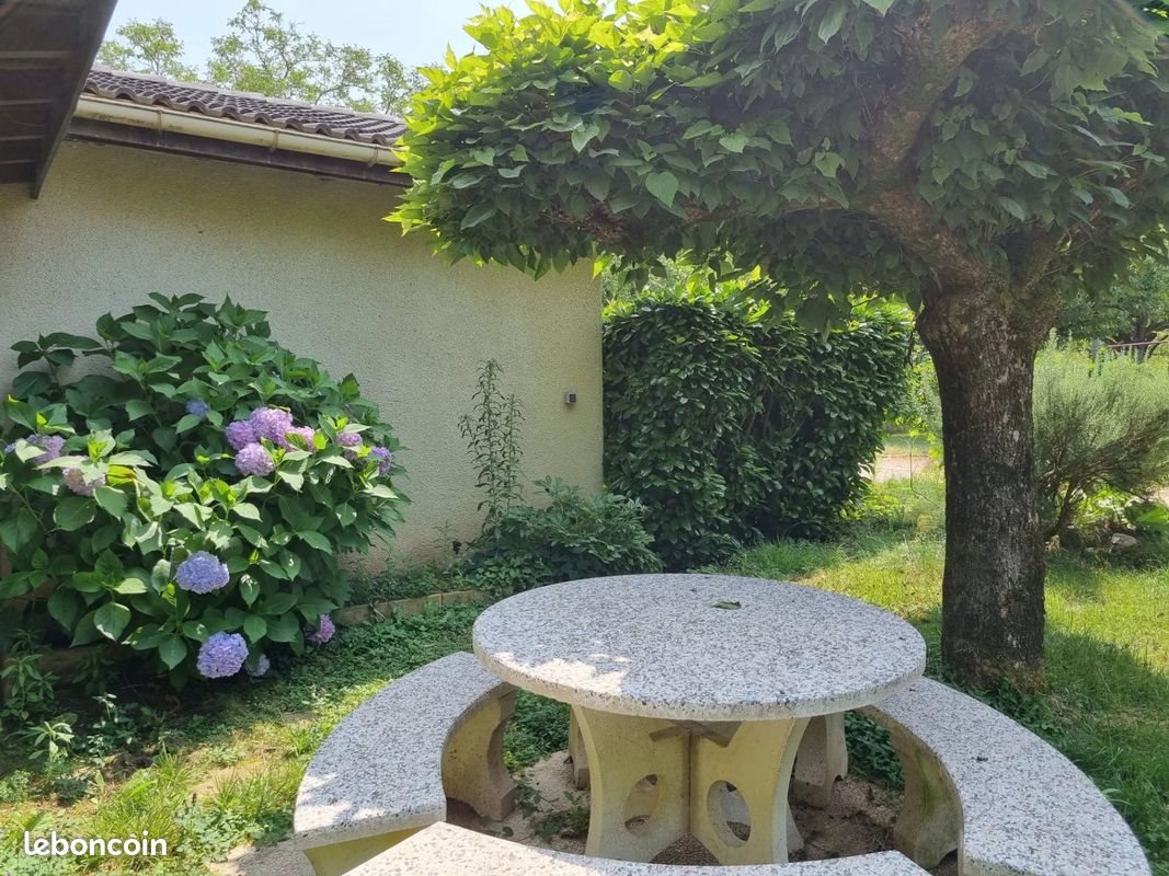 Maison à louer, 90m², Saint-Romans