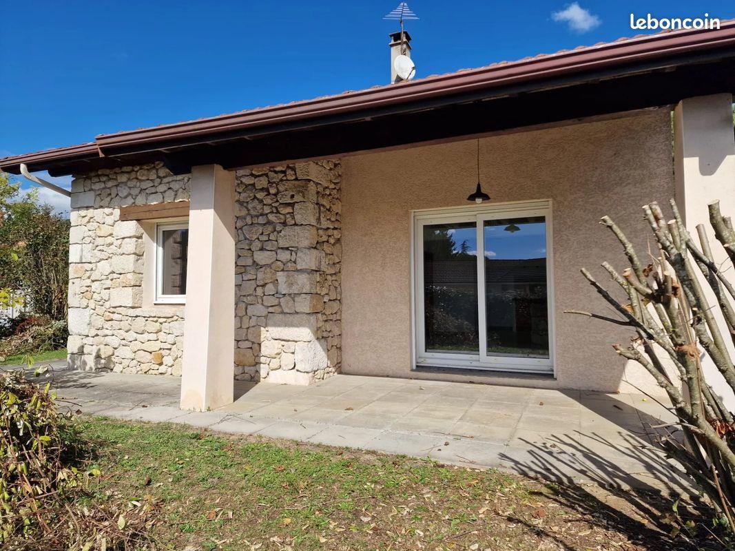 Maison à louer, 138m², Saint-Vérand