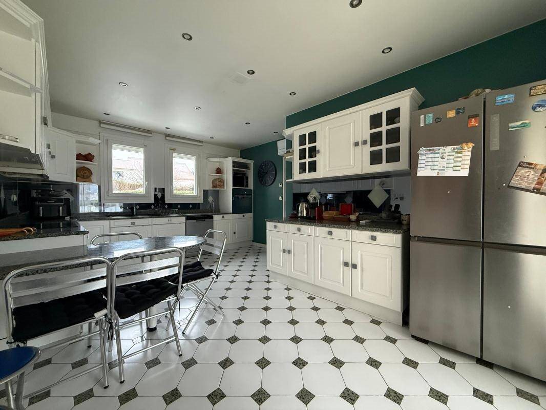 Maison à louer, 179m², Marolles-en-Brie