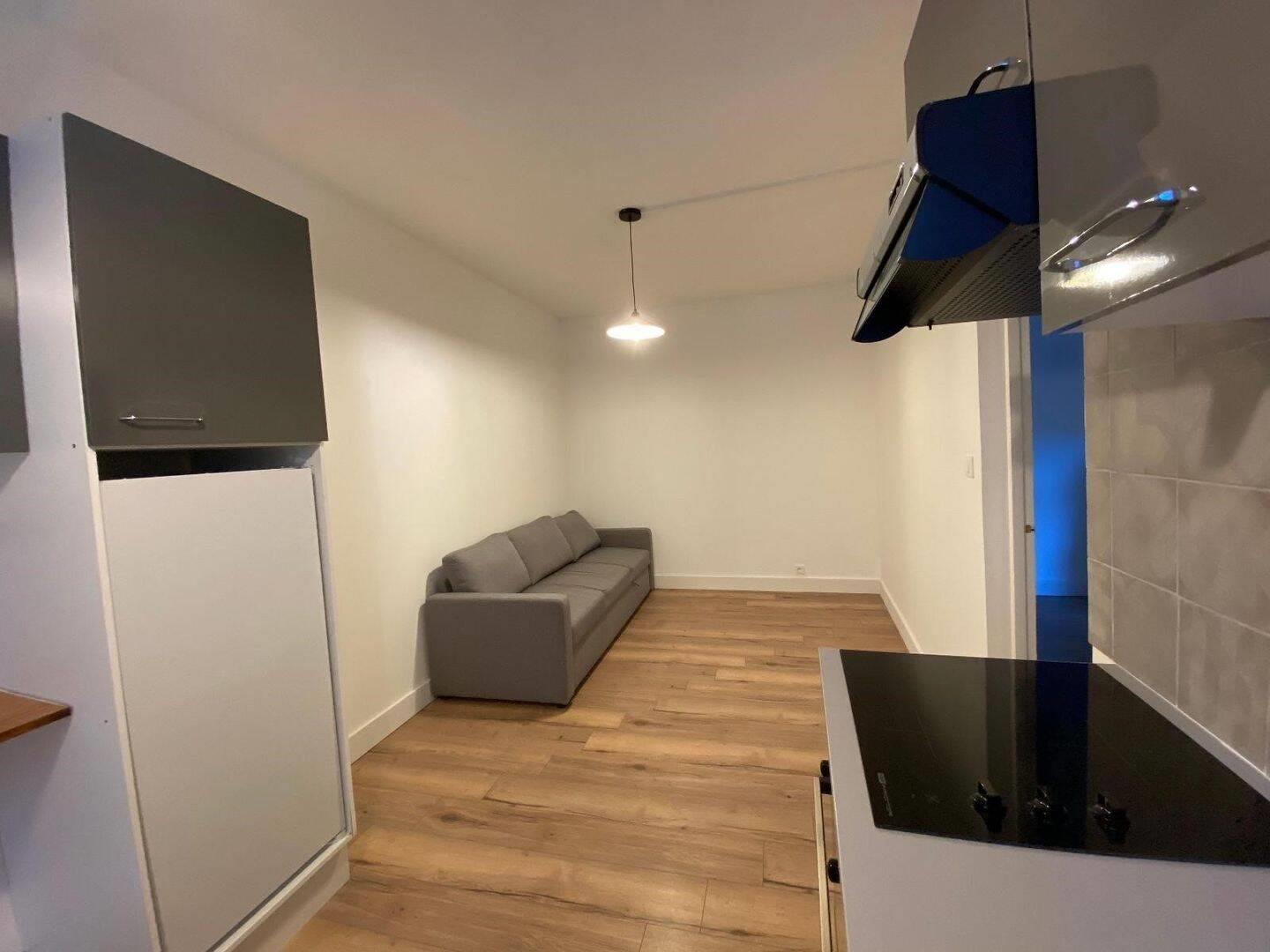 Appartement à louer, 37m², Nîmes