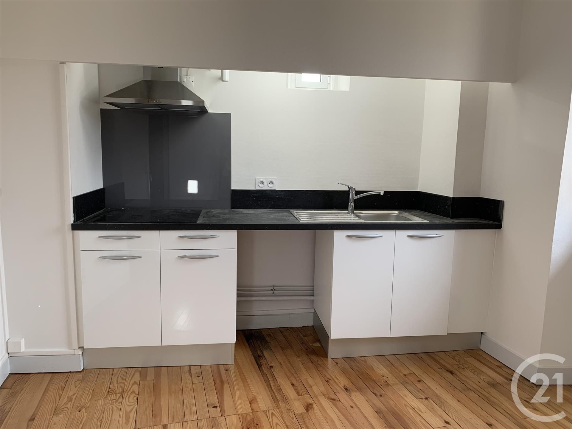 Appartement à vendre, 460m², Castillon-en-Couserans