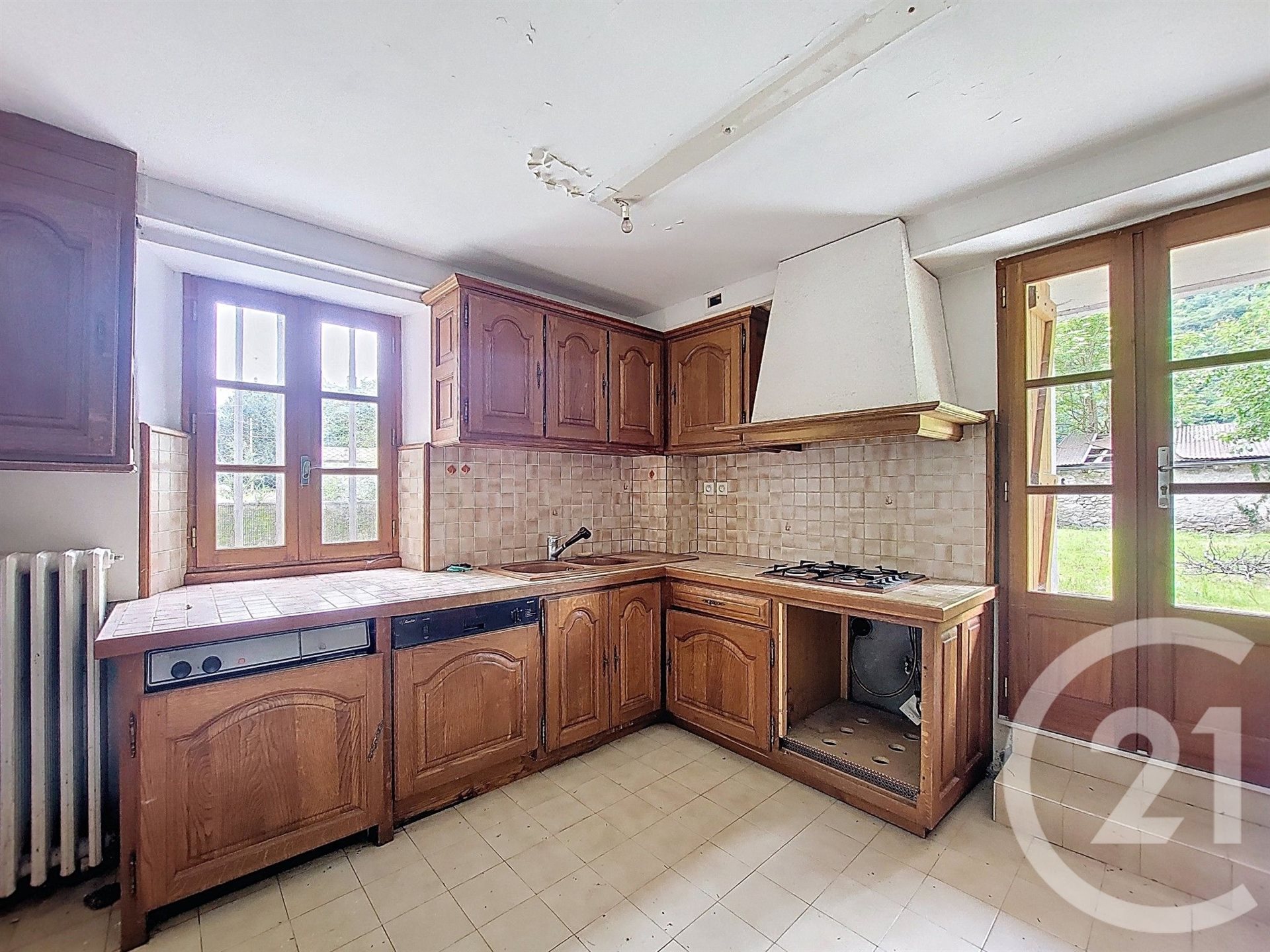 Maison à vendre, 220m², Ercé