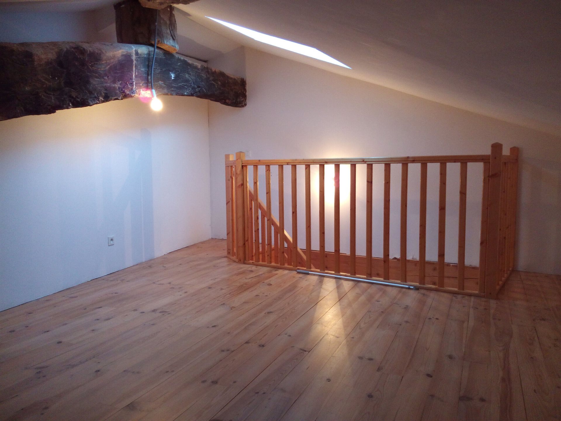 Maison à louer, 74m², Vinzieux