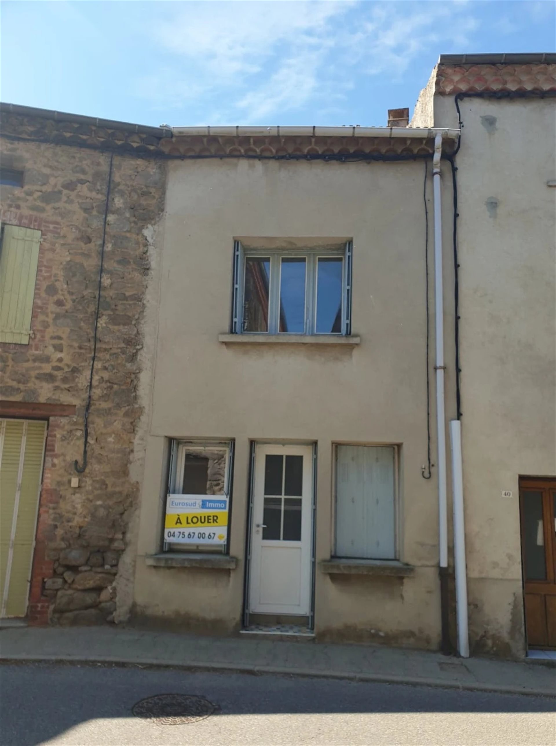 Maison à louer, 61m², Saint-Jeure-d'Ay