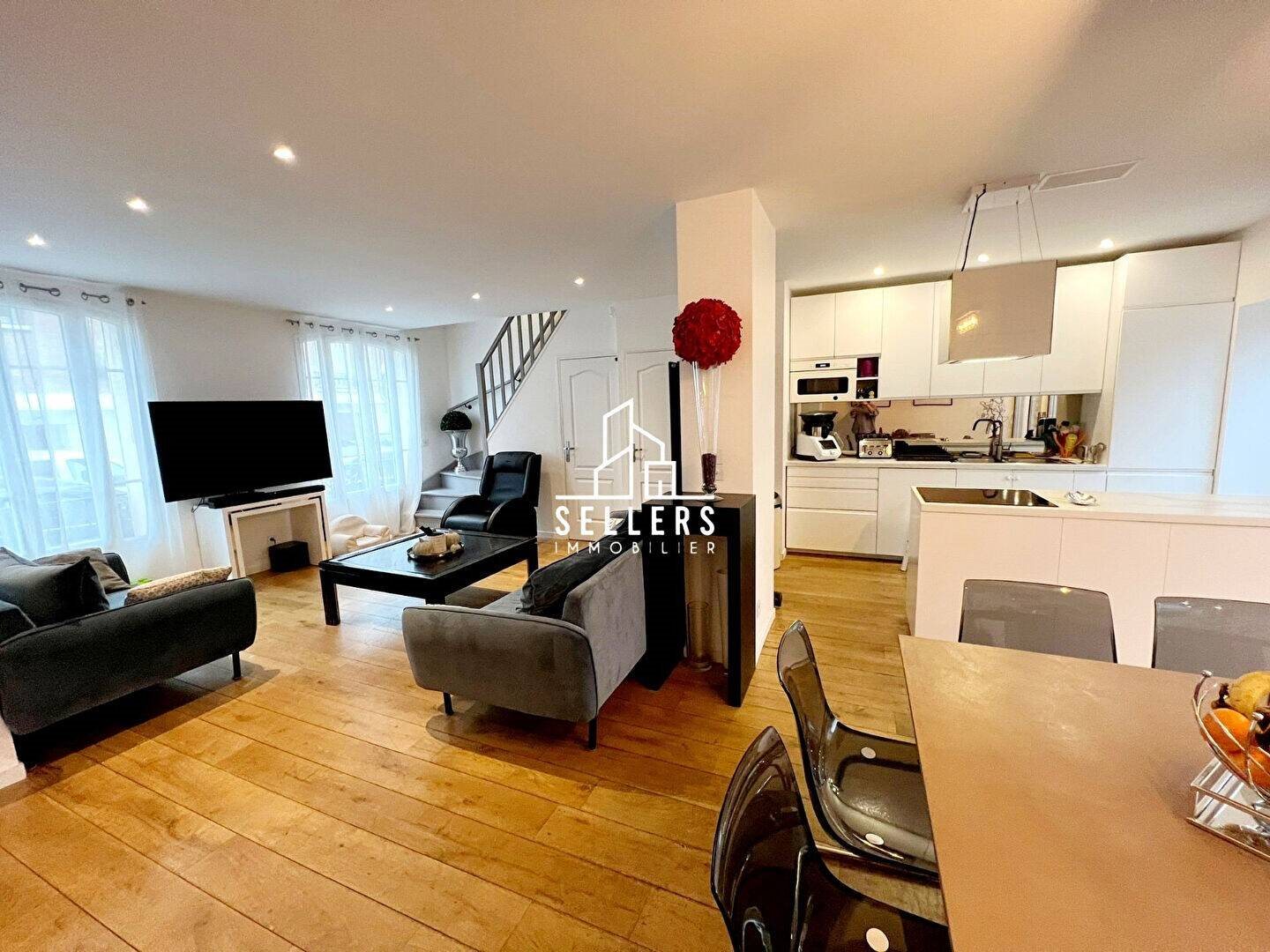 Maison à louer, 120m², Arcueil