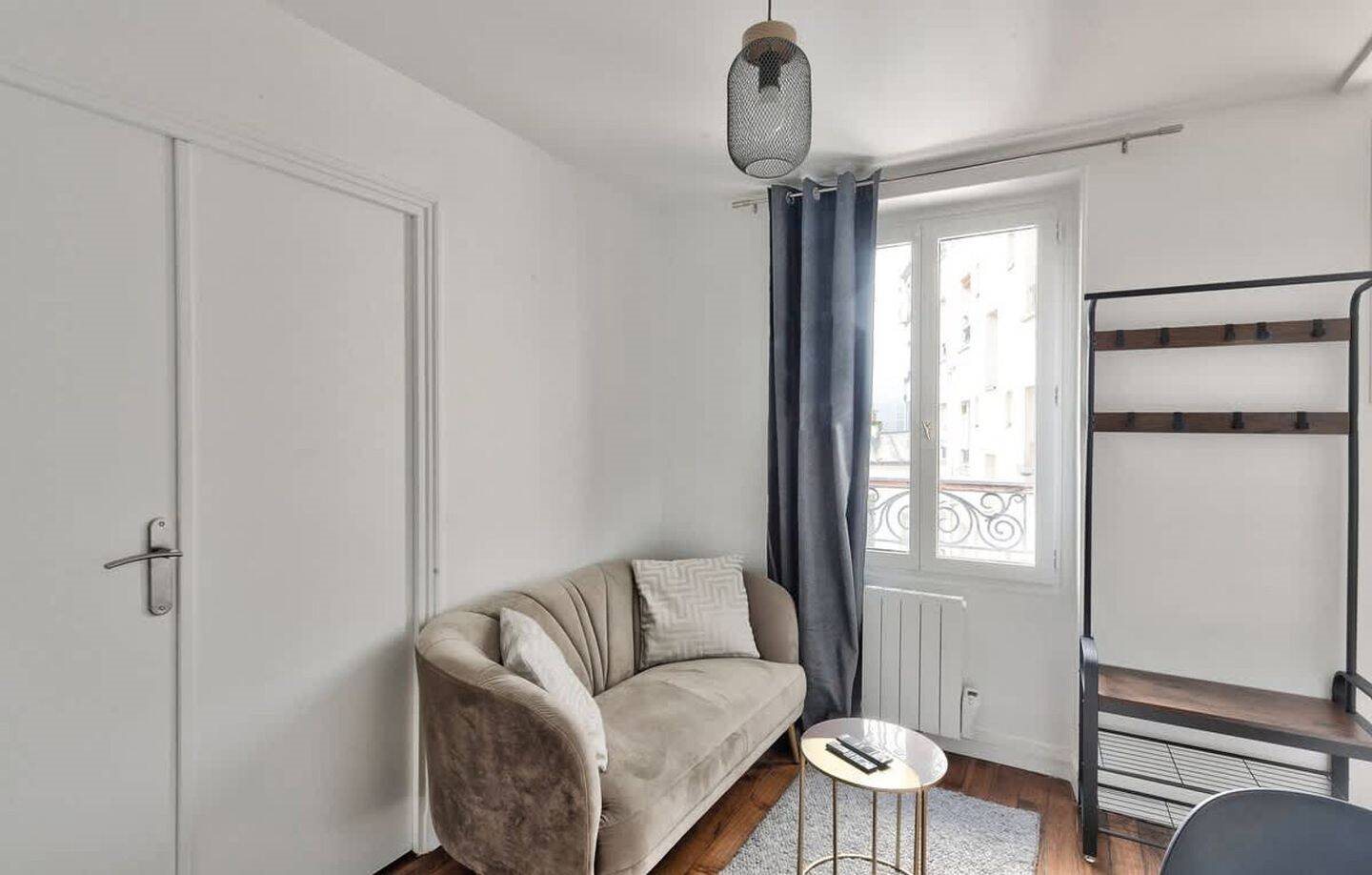 Appartement à louer, 29m², Paris 18ème