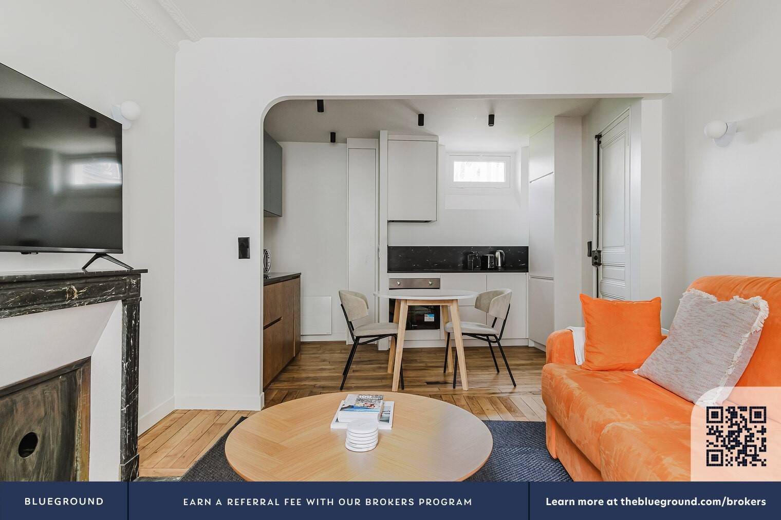 Appartement à louer, 45m², Paris 18ème