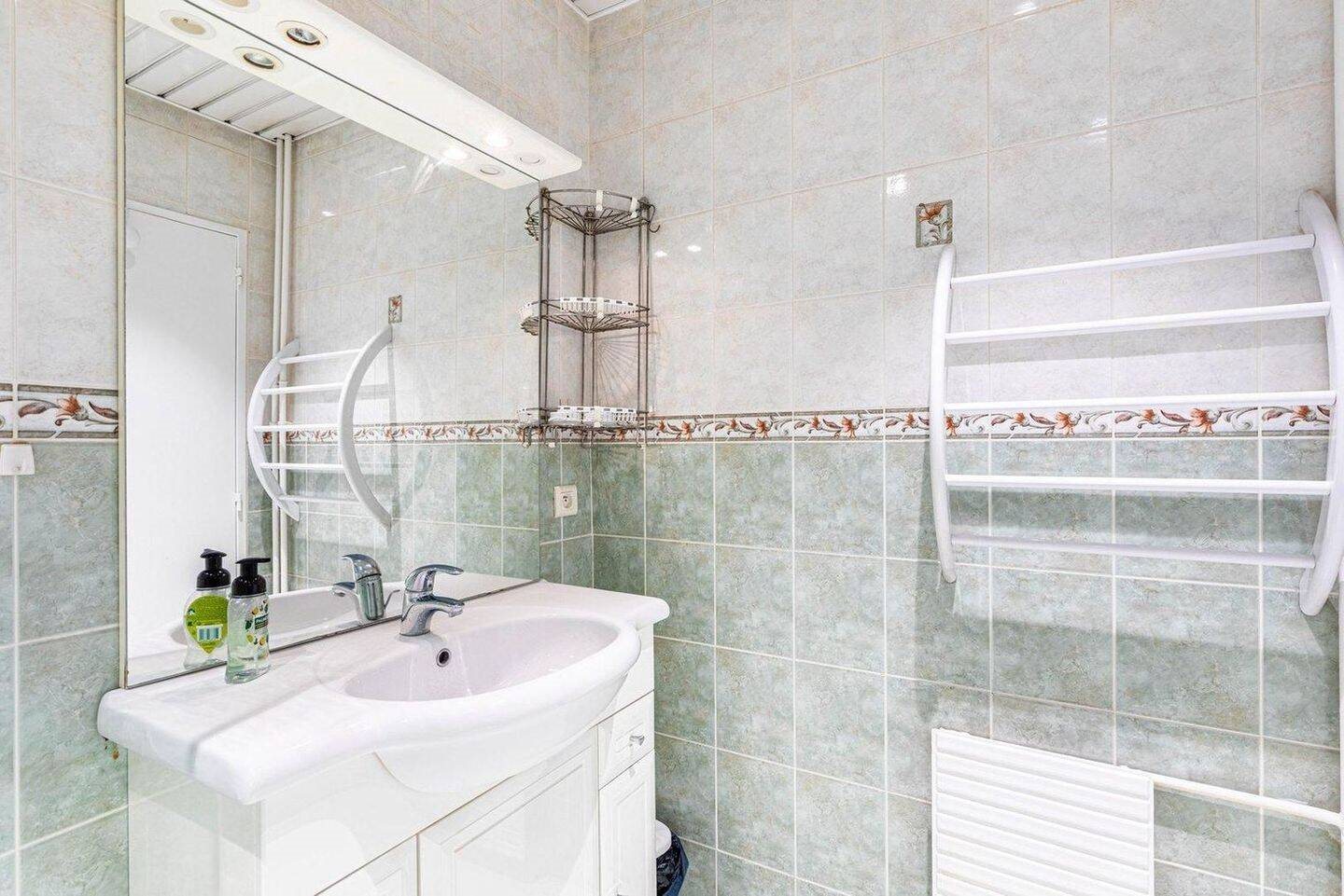 Appartement à louer, 79m², Paris 19ème