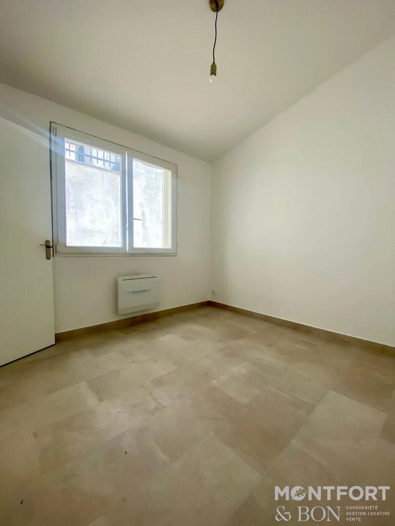 Appartement à louer, 44m², Paris 18ème