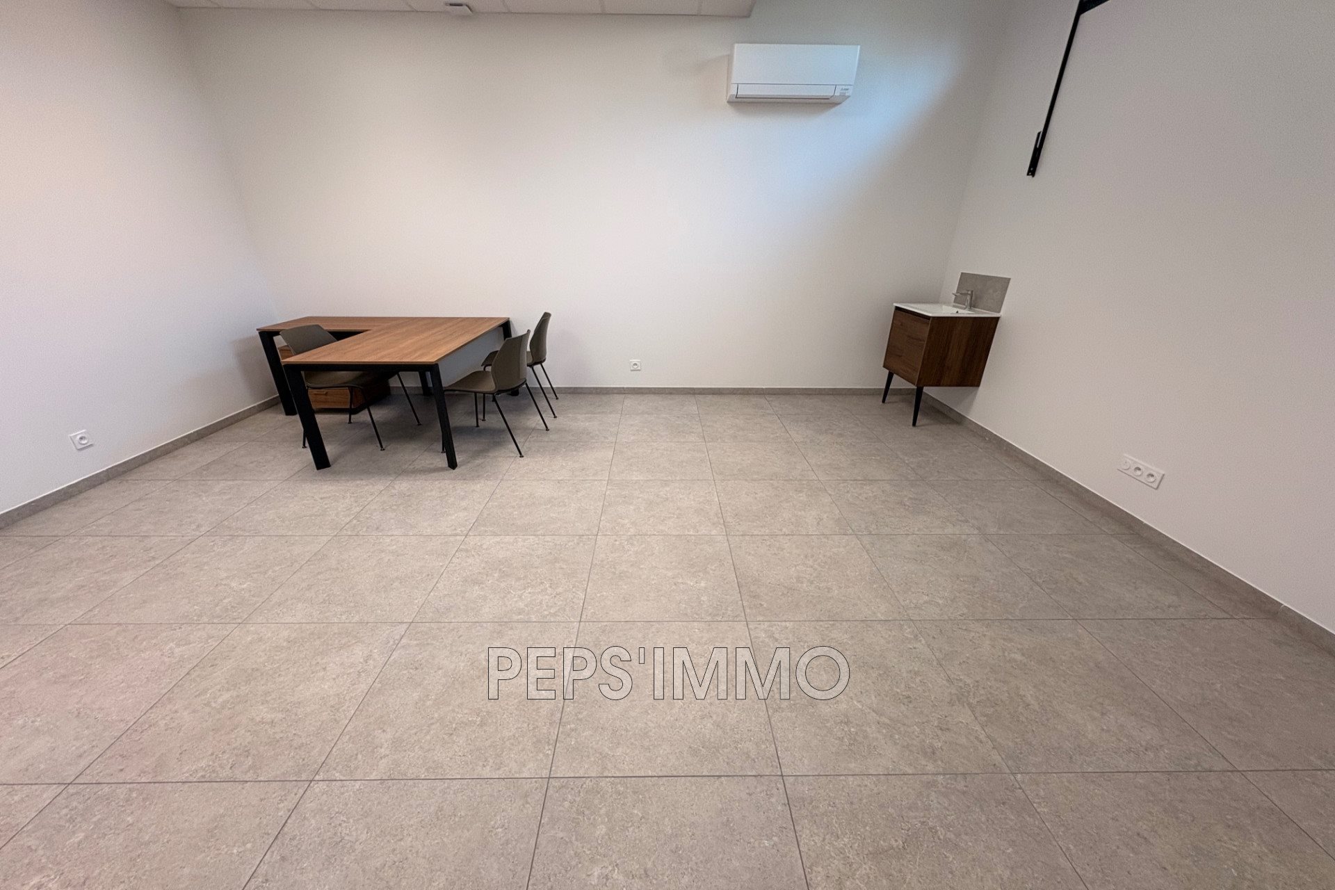 Maison à louer, 27m², Gignac-la-Nerthe