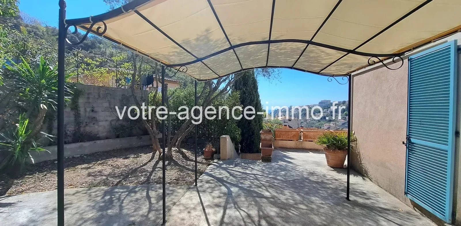 Maison à louer, 121m², Nice