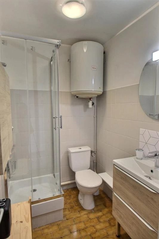 Appartement à louer, 24m², Marseille 5ème