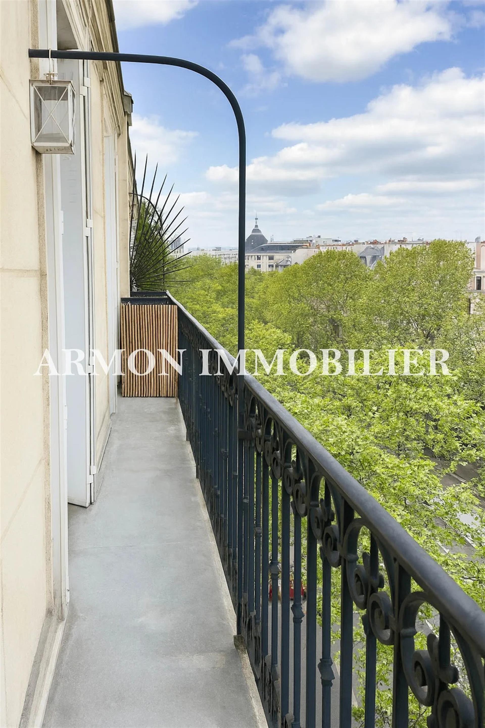 Appartement à louer, 105m², Paris 8ème