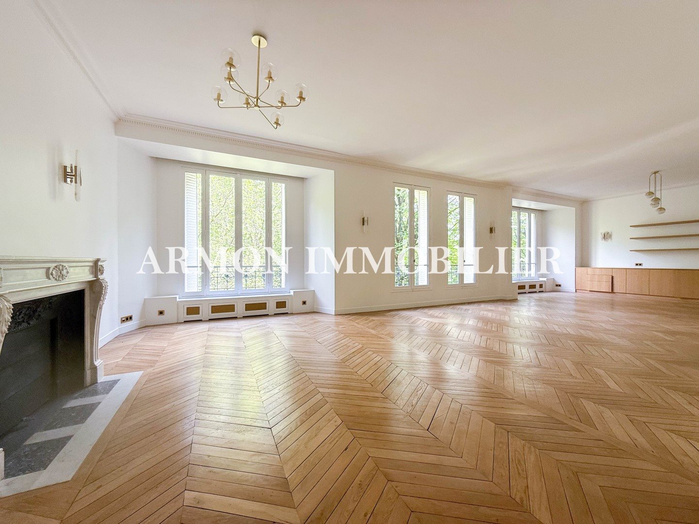 Appartement à louer, 207m², Paris 7ème