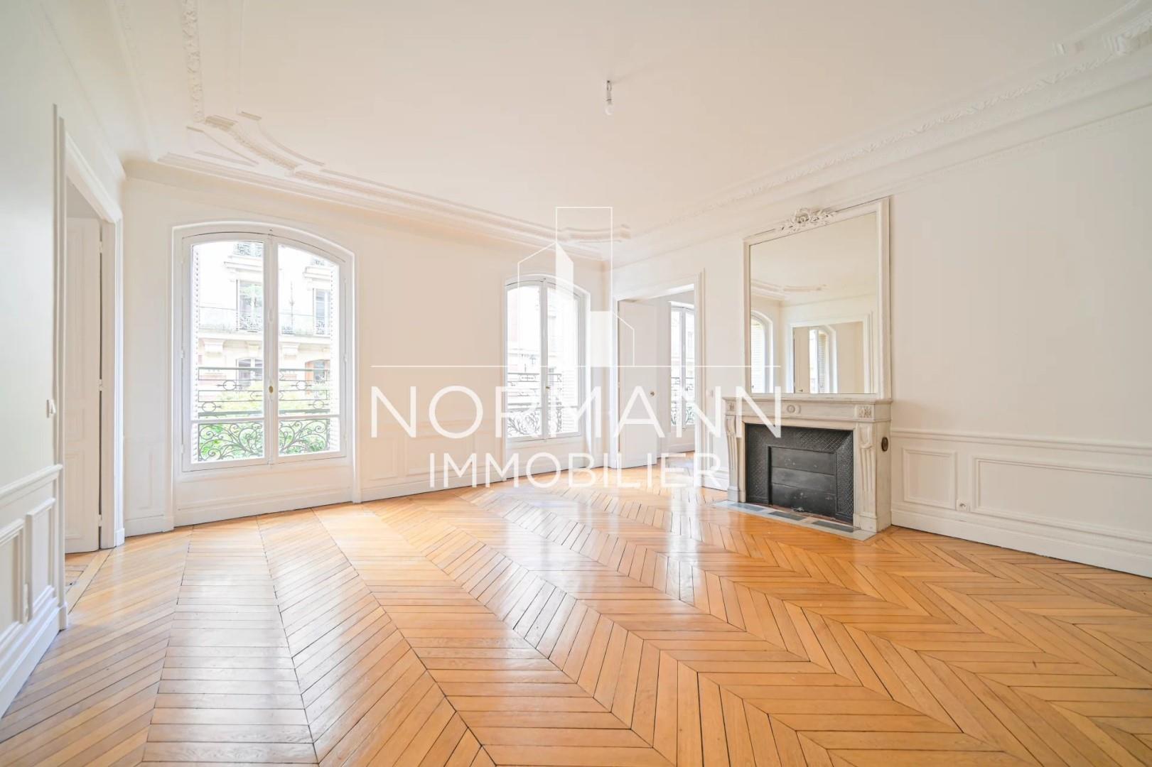 Appartement à louer, 187m², Paris 8ème