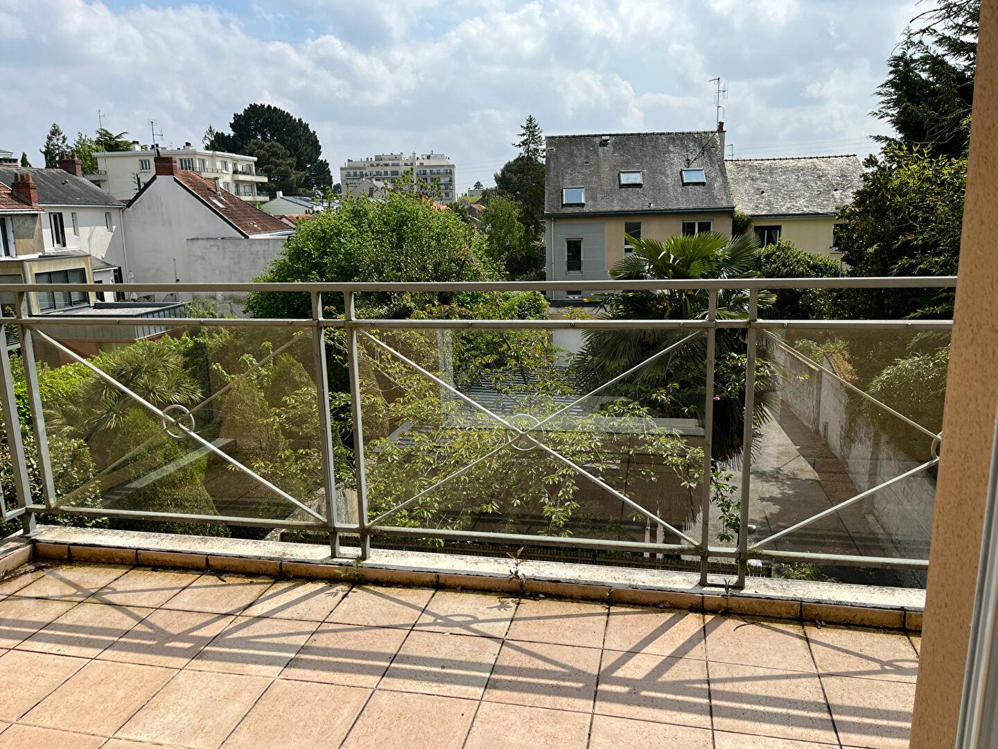 Appartement à louer, 81m², Nantes