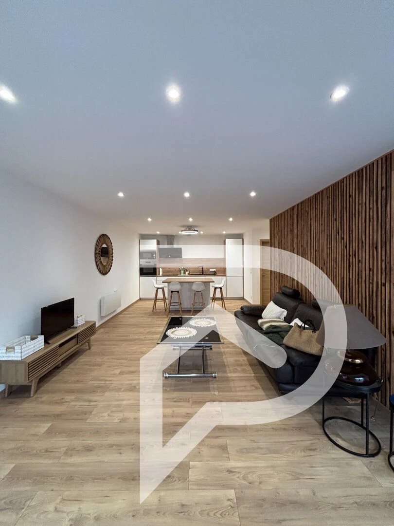 Maison à louer, 110m², Loupian