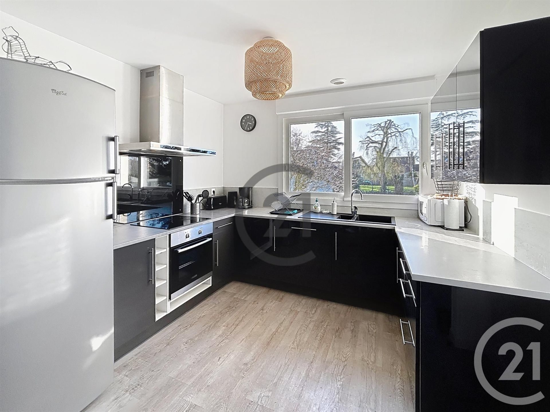 Maison à louer, 61m², Conches-en-Ouche