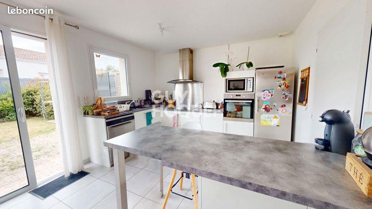 Maison à louer, 90m², Aigrefeuille-sur-Maine