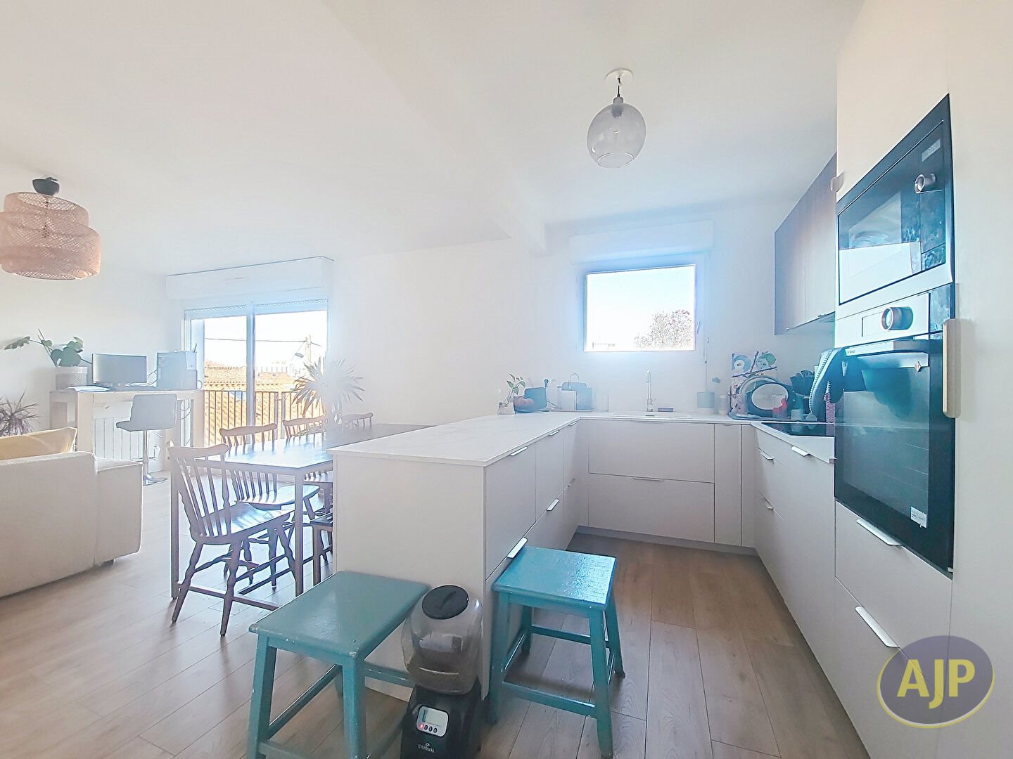 Appartement à vendre, 71m², Bordeaux