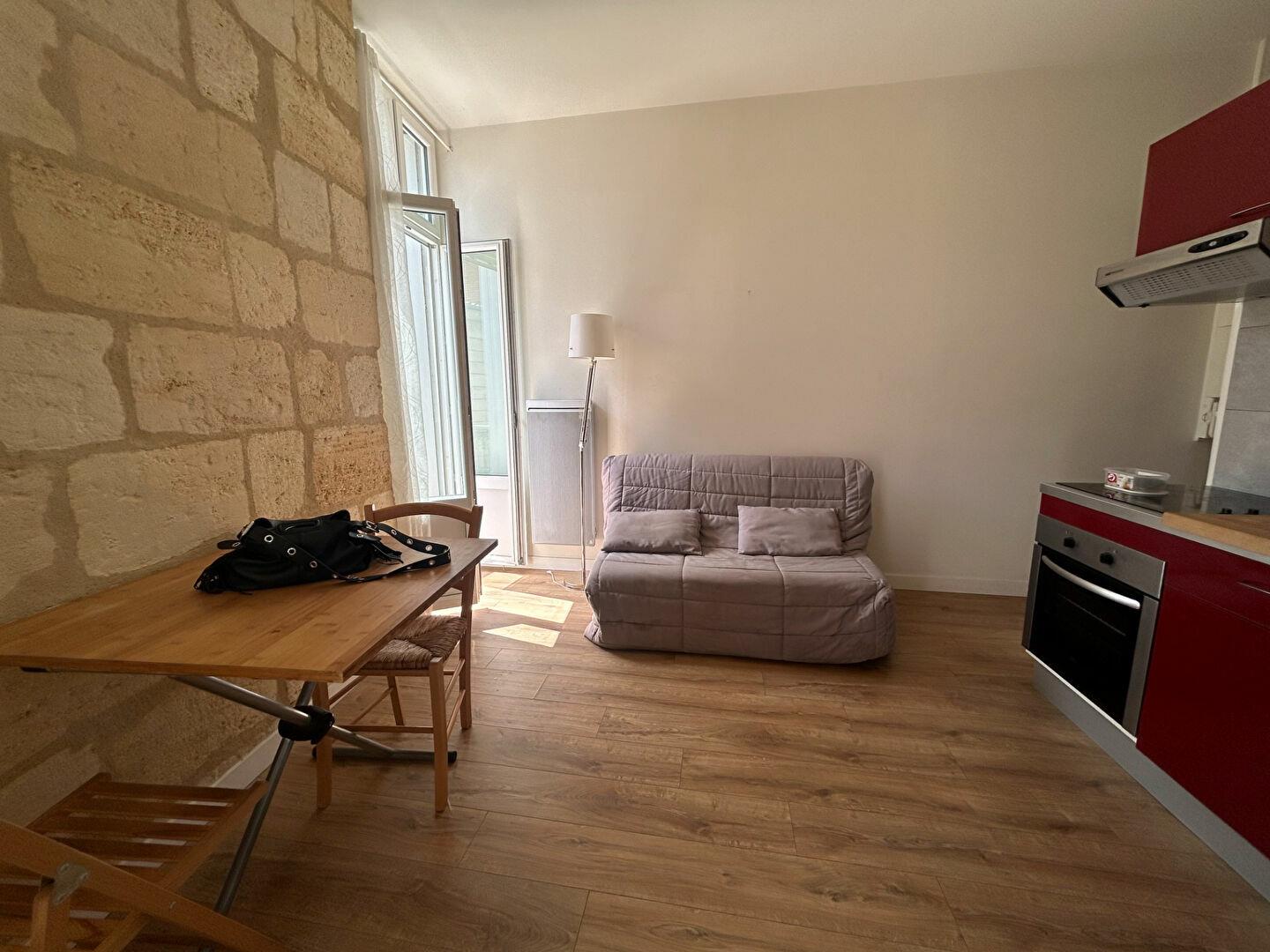 Appartement à louer, 26m², Bordeaux