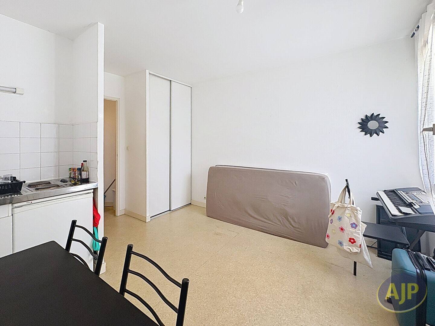 Appartement à louer, 18m², Nantes