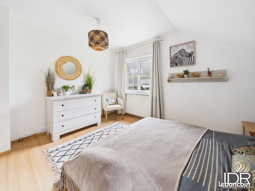 Maison à vendre, 190m², Lutzelbourg