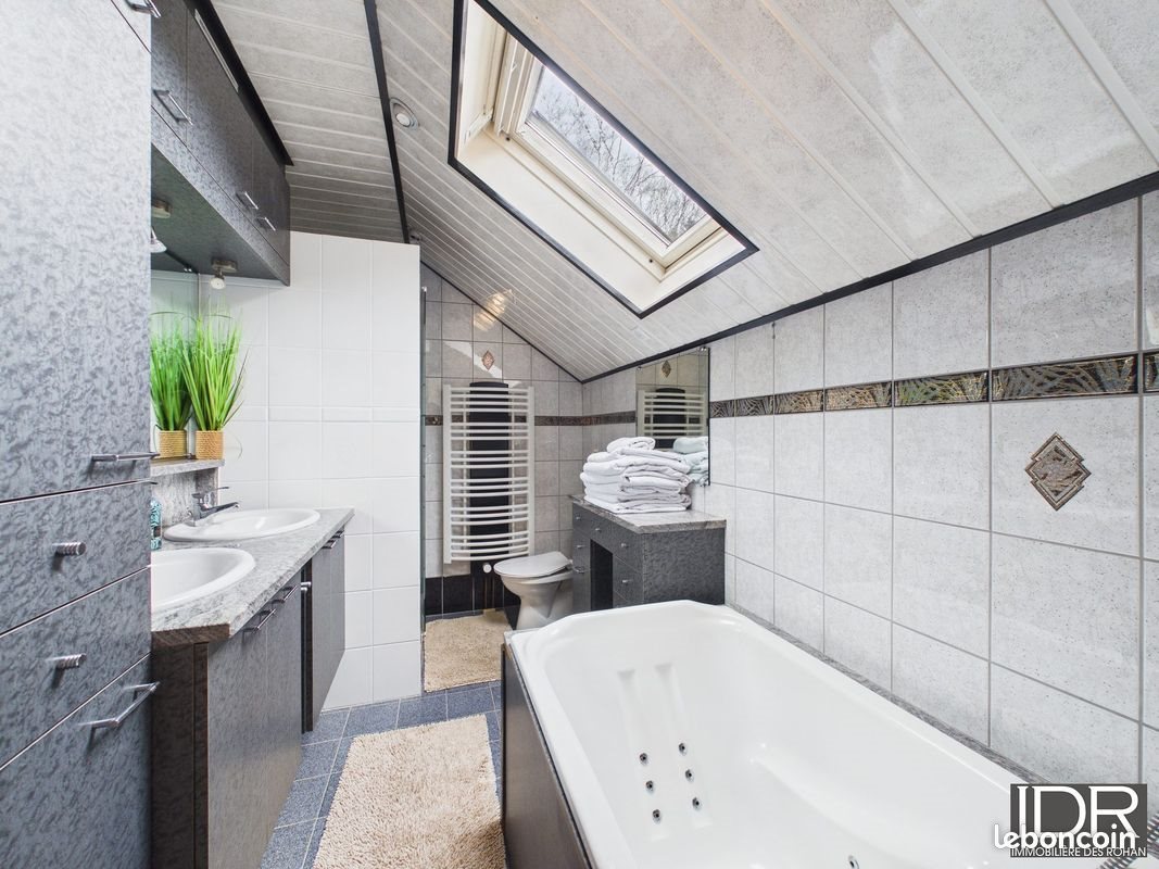 Maison à vendre, 190m², Lutzelbourg