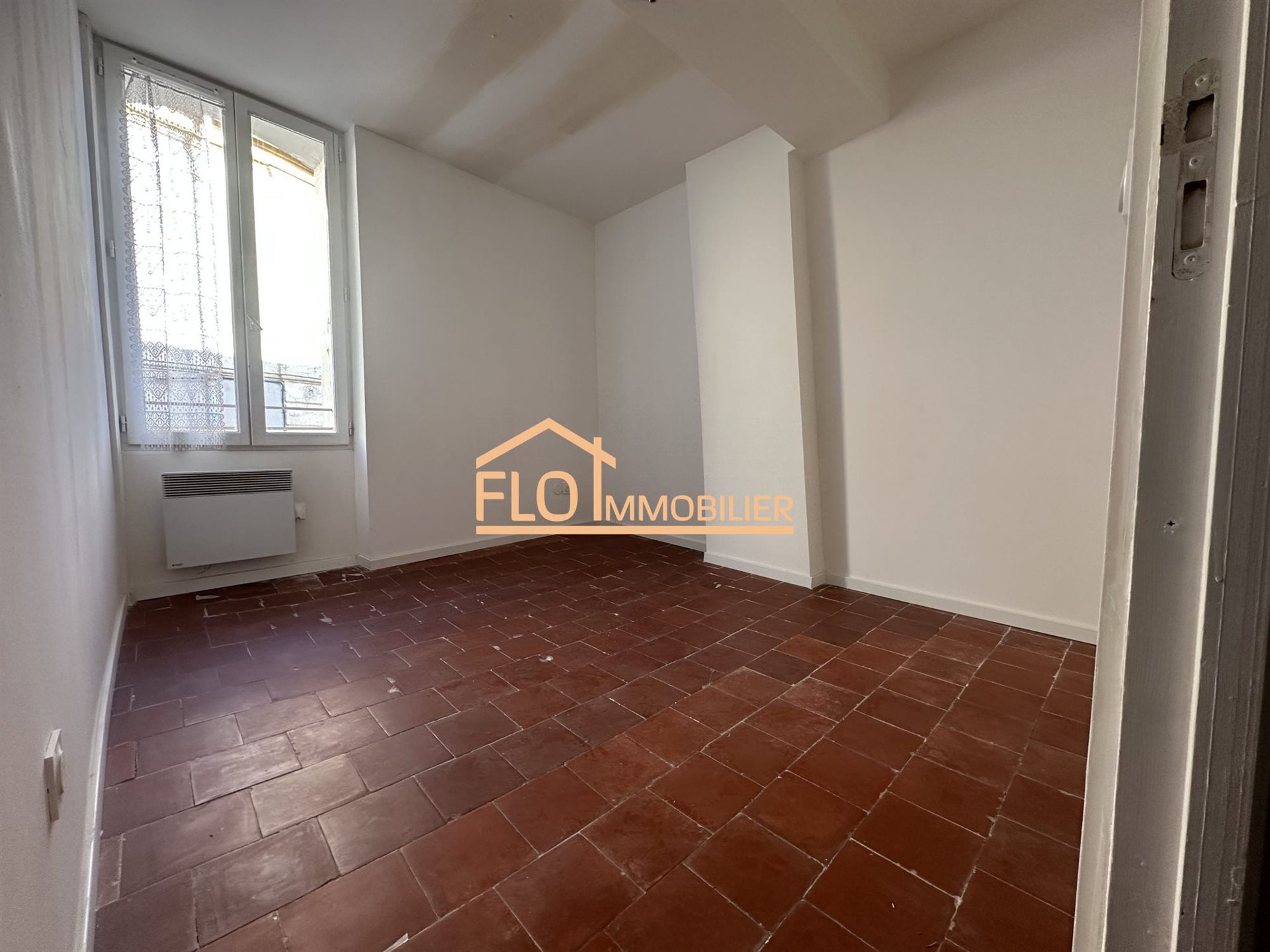 Appartement à louer, 47m², Bessan