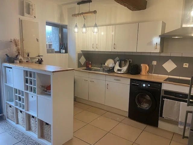Appartement à louer, 96m², Civrieux