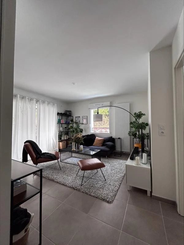 Appartement à louer, 41m², Thoiry