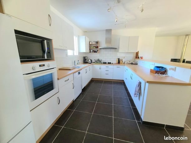 Maison à louer, 108m², Montségur-sur-Lauzon