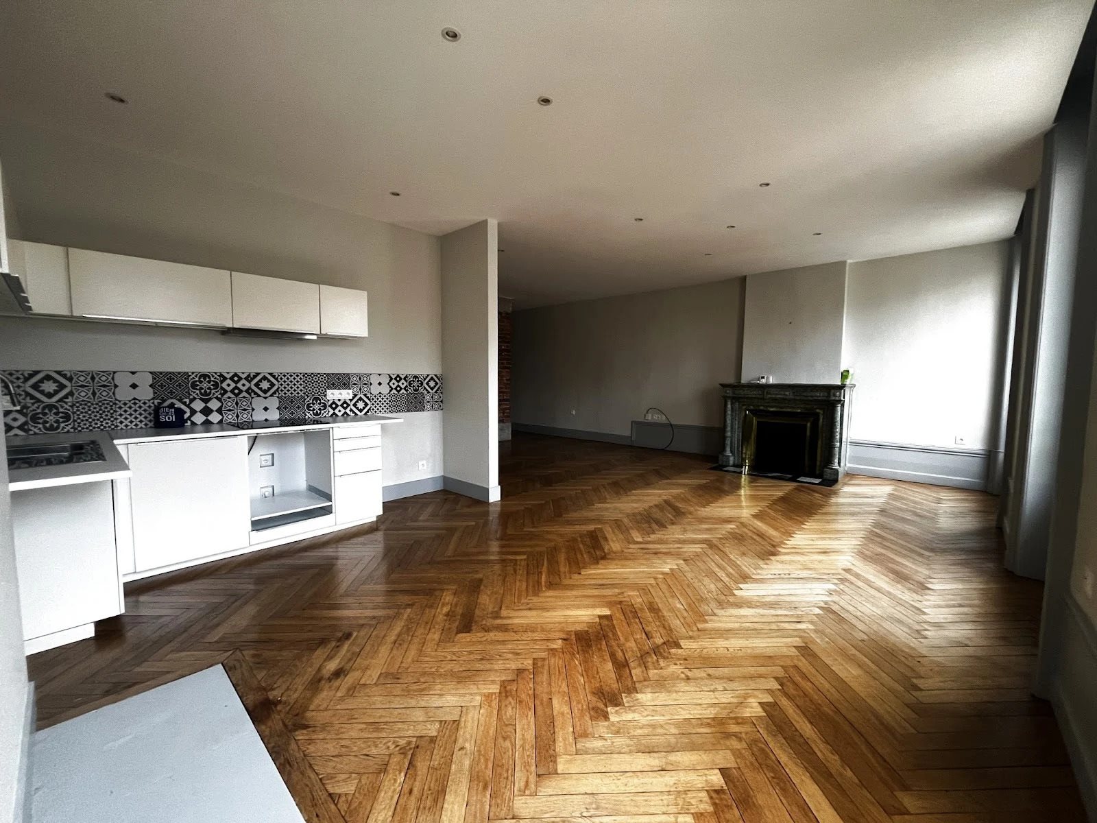 Appartement à louer, 101m², Saint-Etienne