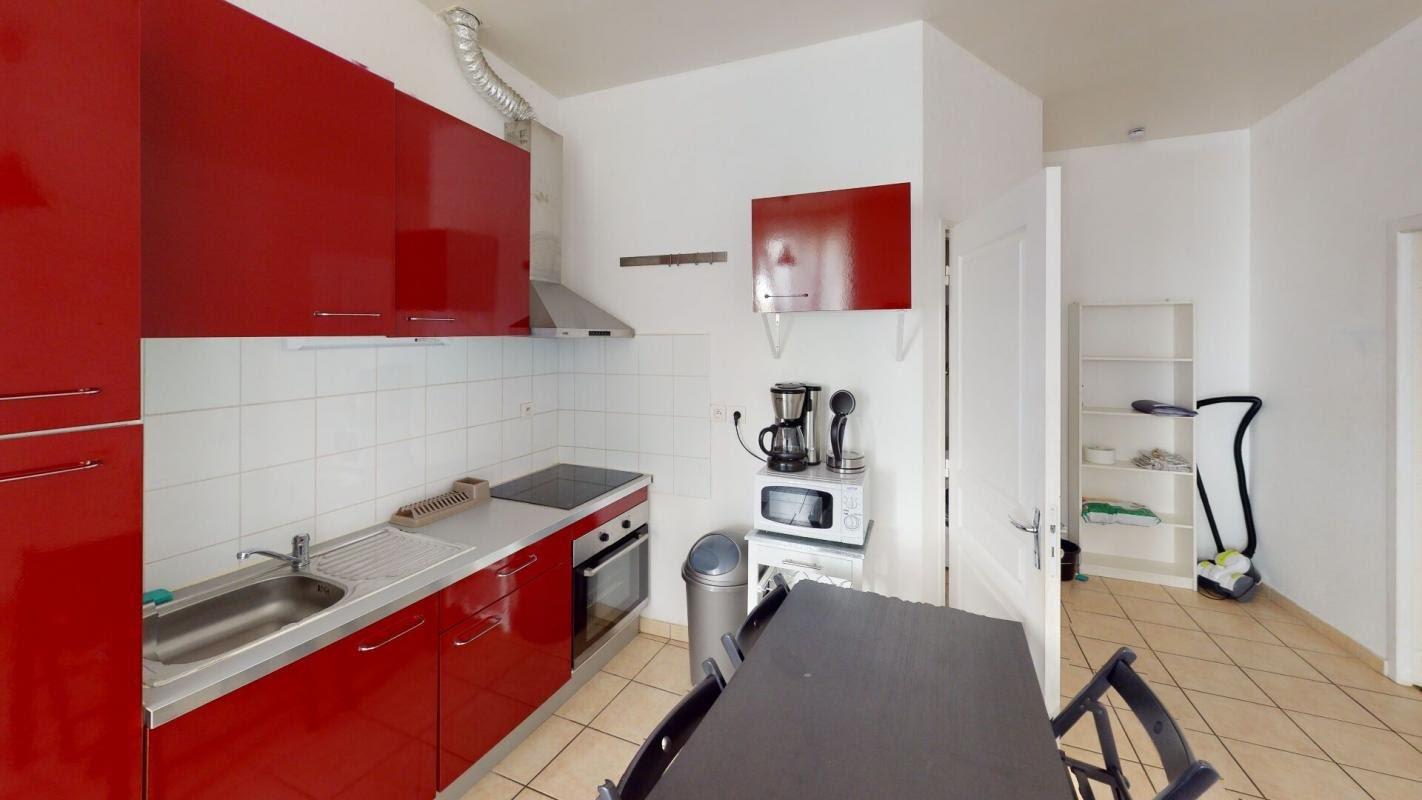Appartement à louer, 40m², Saint-Etienne