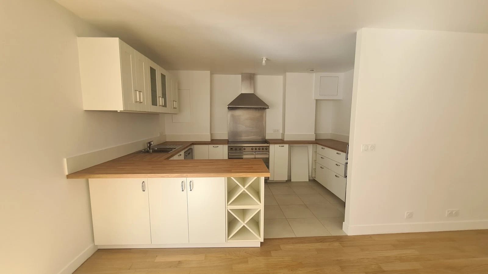 Appartement à louer, 132m², Paris 2ème