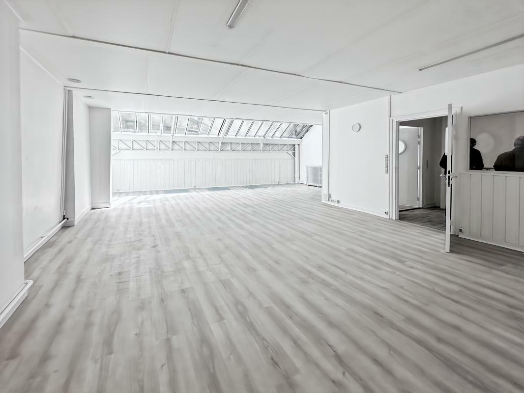 Maison à louer, 390m², Paris 11ème