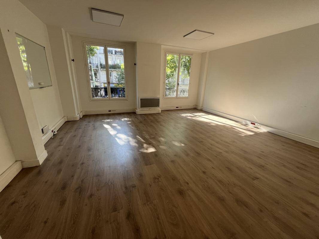 Maison à louer, 227m², Paris 1er