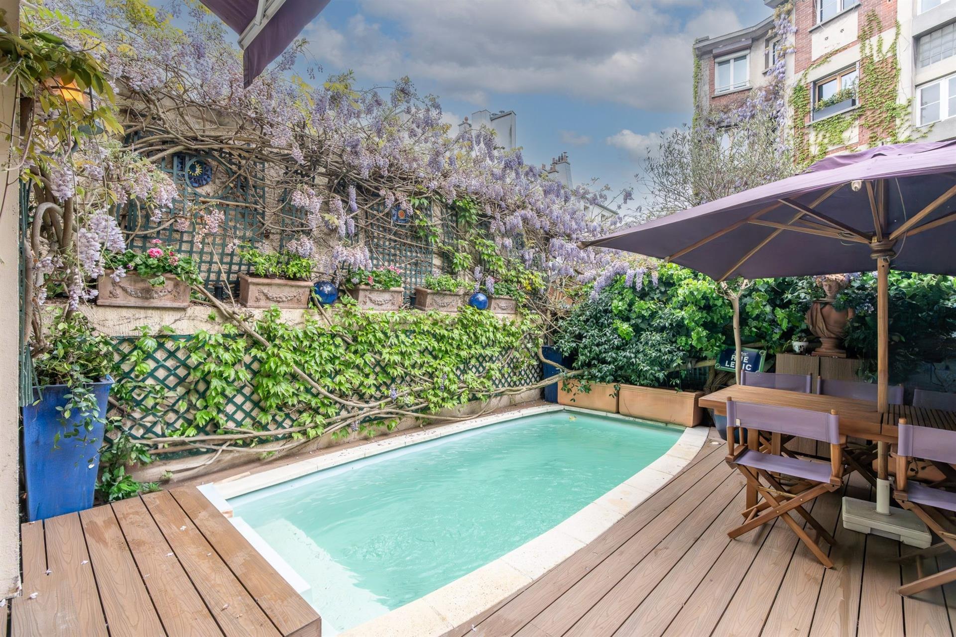 Maison à vendre, 350m², Paris 18ème