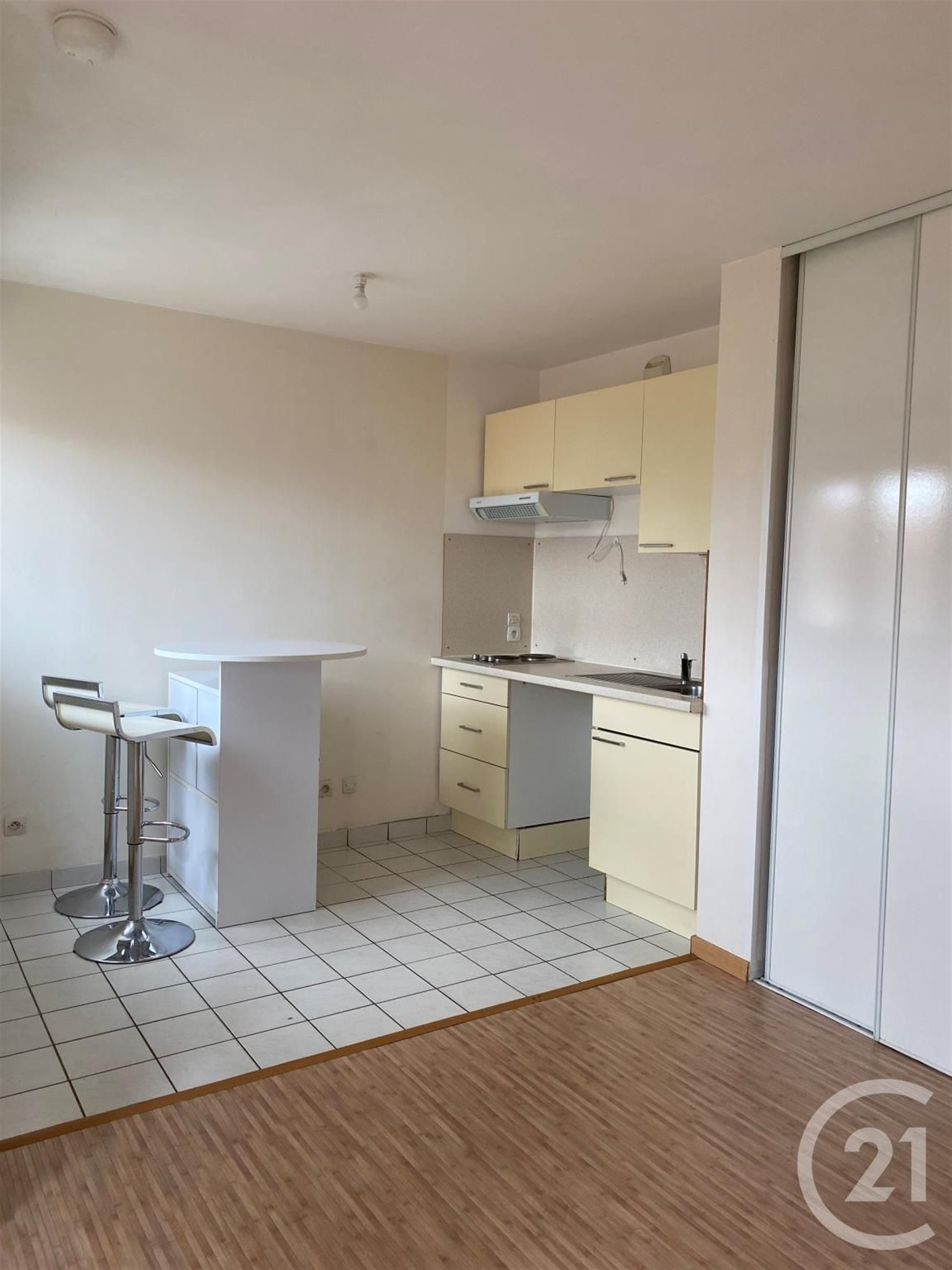 Appartement à louer, 22m², Melun