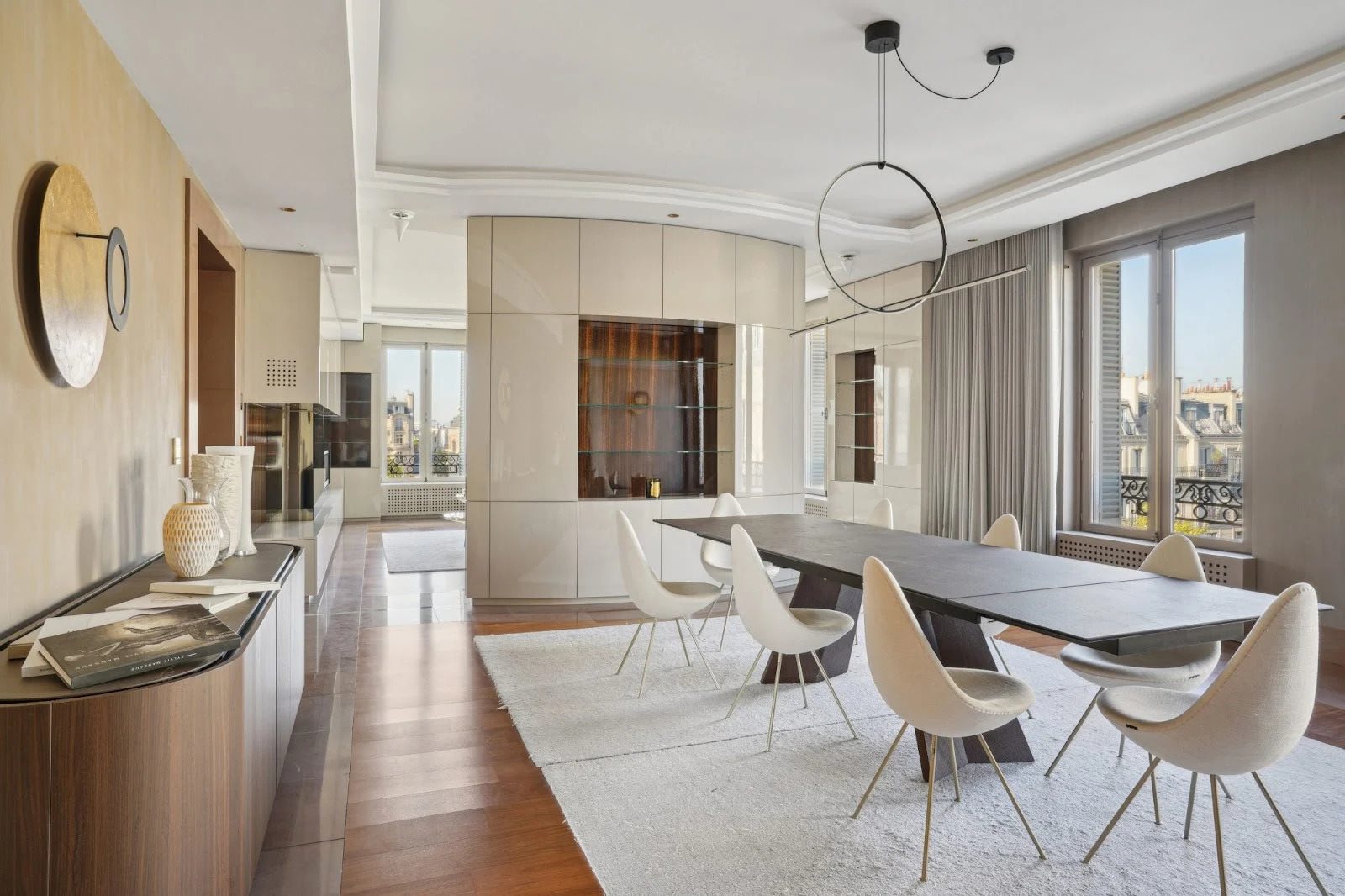 Appartement à louer, 259m², Paris 7ème