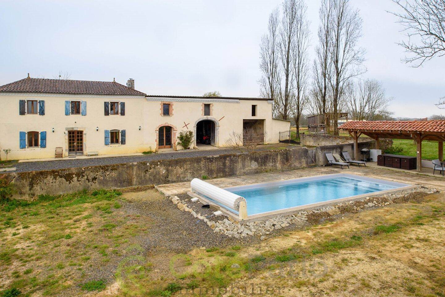 Maison à vendre, 200m², Amou
